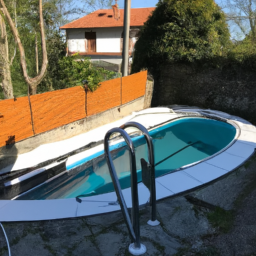 Réparez les dommages de votre piscine rapidement et efficacement avec un service professionnel Saint-Egreve